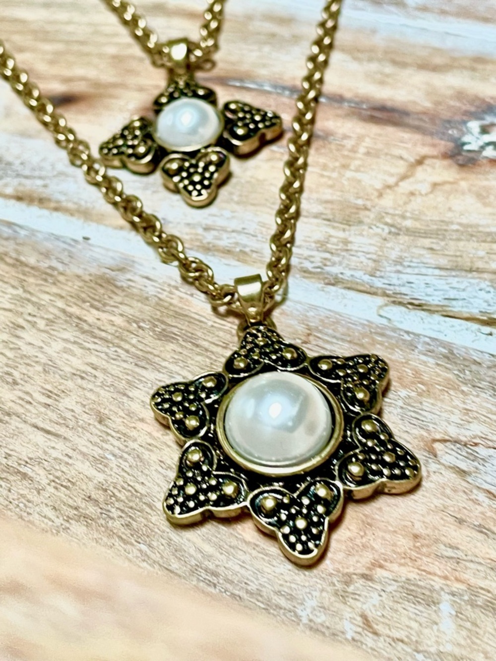 Antique Gold-Tone Pearl Star Pendant Necklace - Women Jewelry
